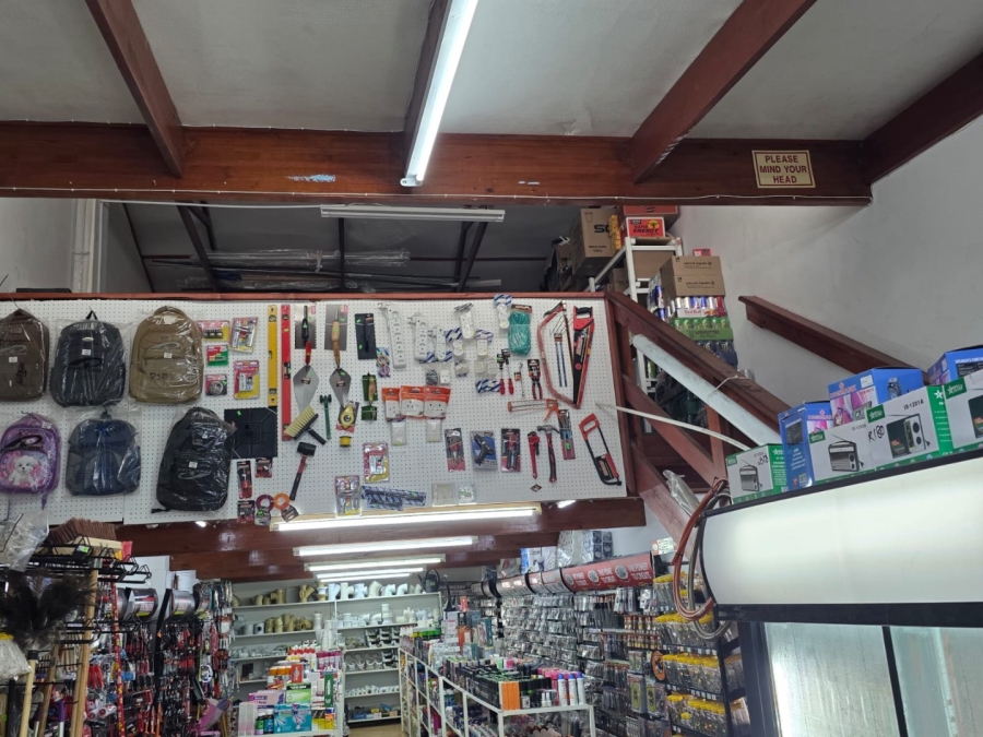 Commercial Property for Sale in Wavecrest Eastern Cape